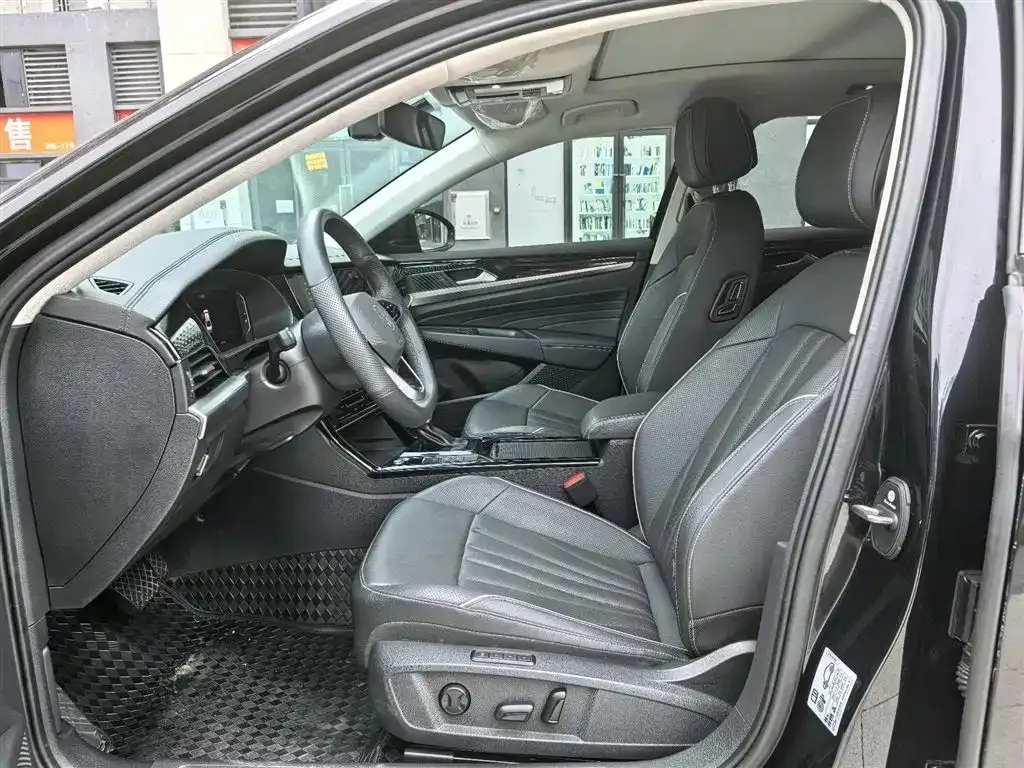 Volkswagen Passat — фото 2