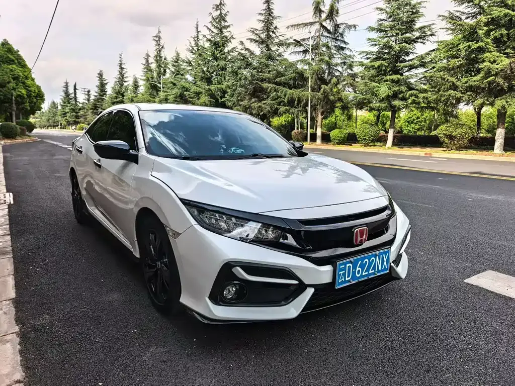 Honda Civic — фото 9