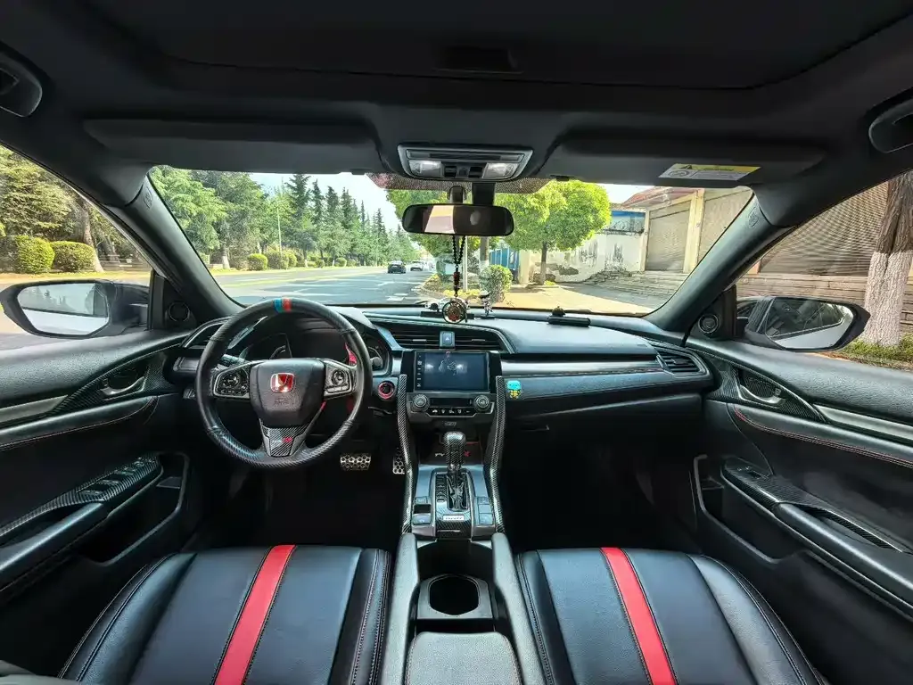 Honda Civic — фото 4