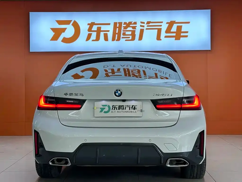 BMW 3 Series 2024 из CN, фото 3