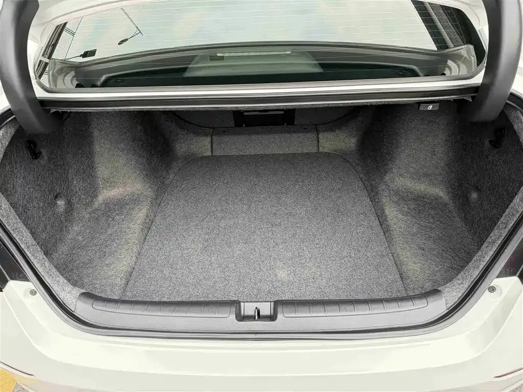 Honda Accord — фото 3