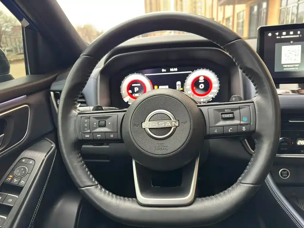Nissan Qashqai — фото 5