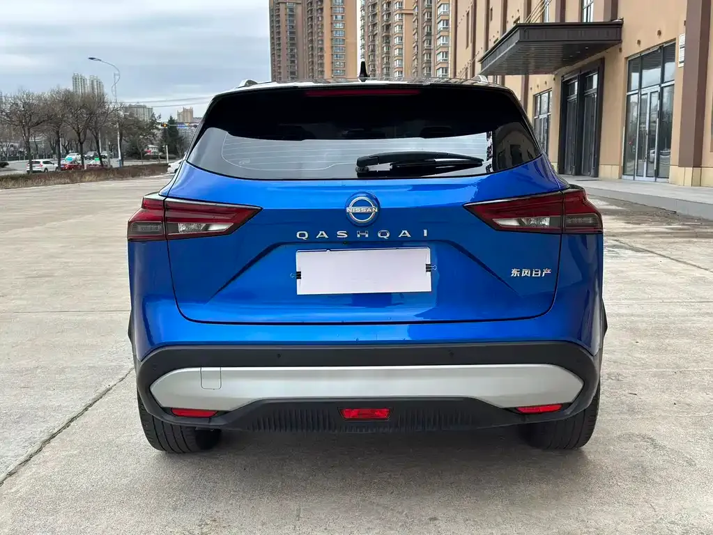 Nissan Qashqai — фото 8
