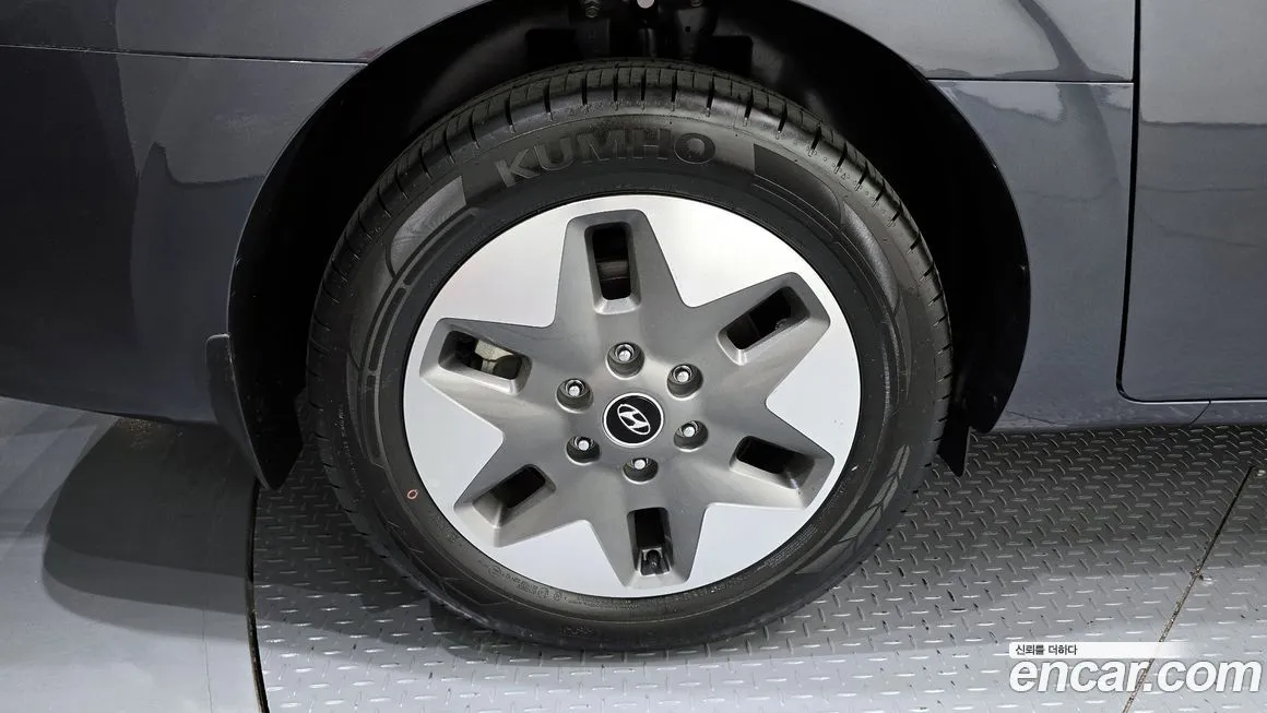 Hyundai Staria 2024 из KR, фото 8