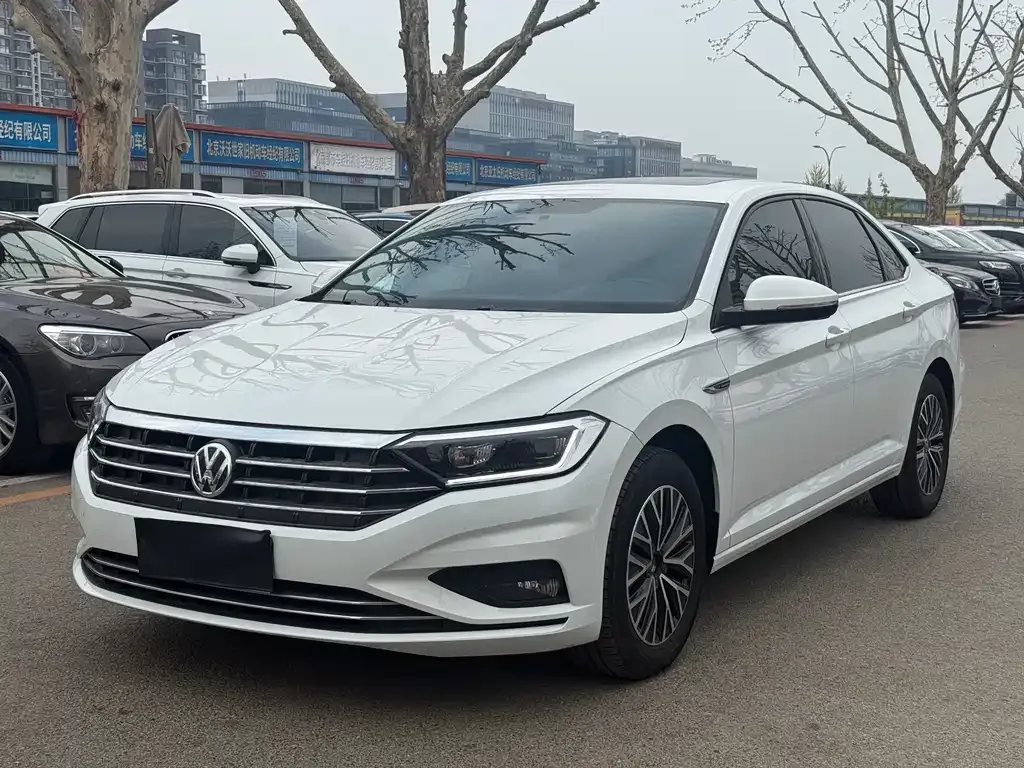 Volkswagen Sagitar