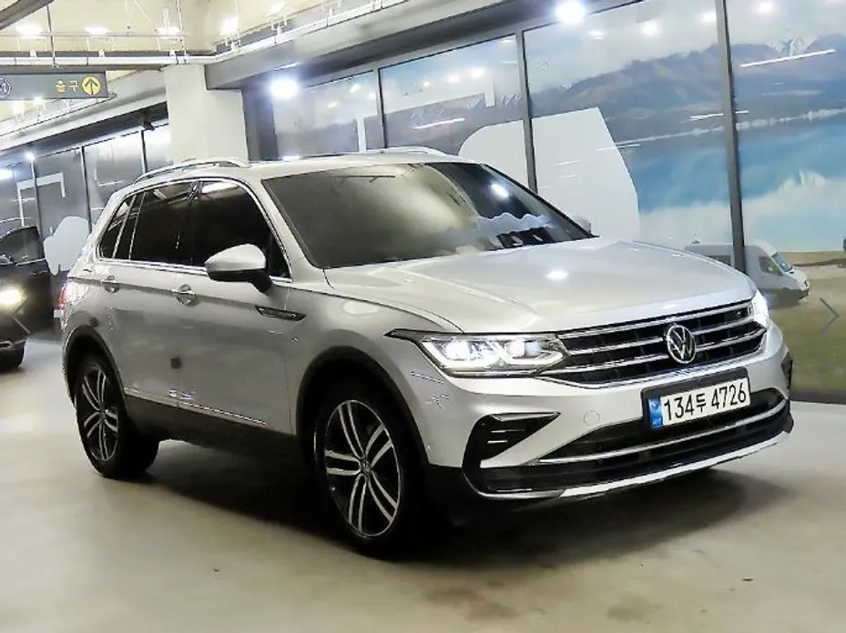 Volkswagen Tiguan — фото 1