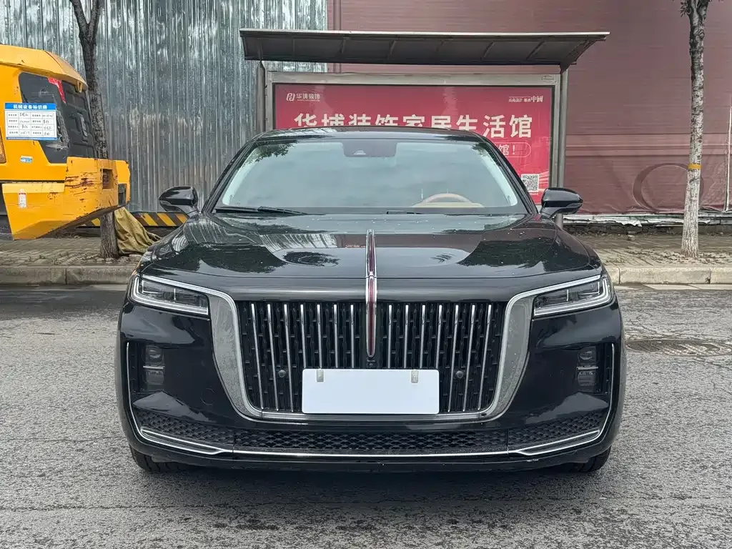 Hongqi H9 — фото 5