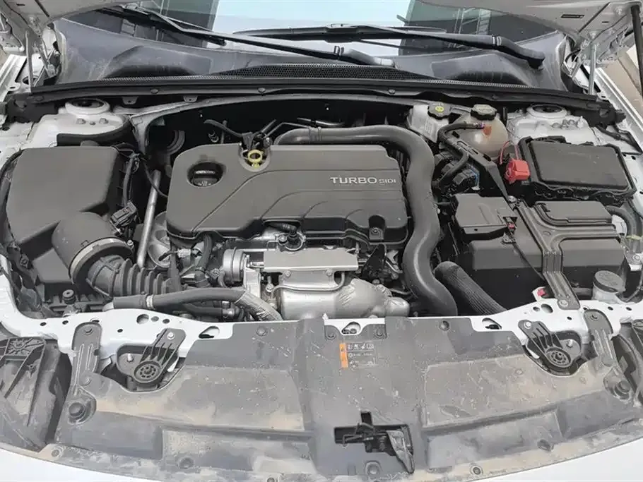 Buick Regal — фото 10