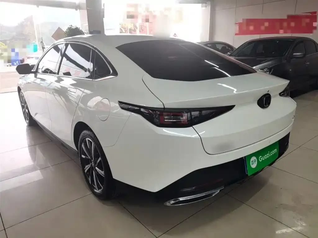 Changan Eado 2024 из CN, фото 3
