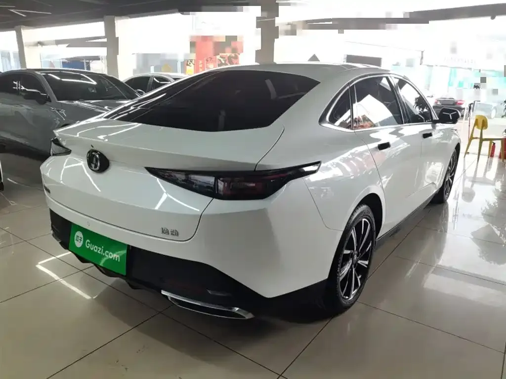 Changan Eado 2024 из CN, фото 9