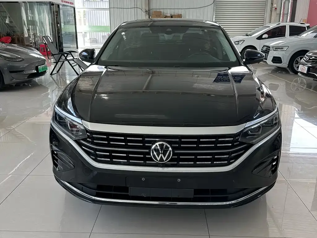 Volkswagen Passat — фото 5