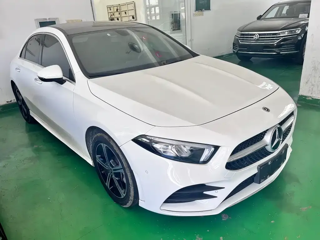Mercedes-Benz A-Class — фото 10