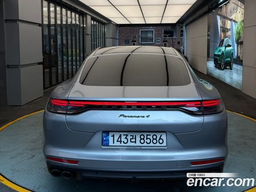 Porsche Panamera 2022 из KR, фото 2