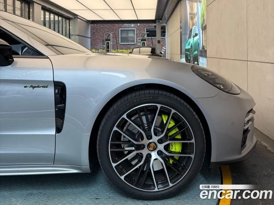 Porsche Panamera 2022 из KR, фото 4