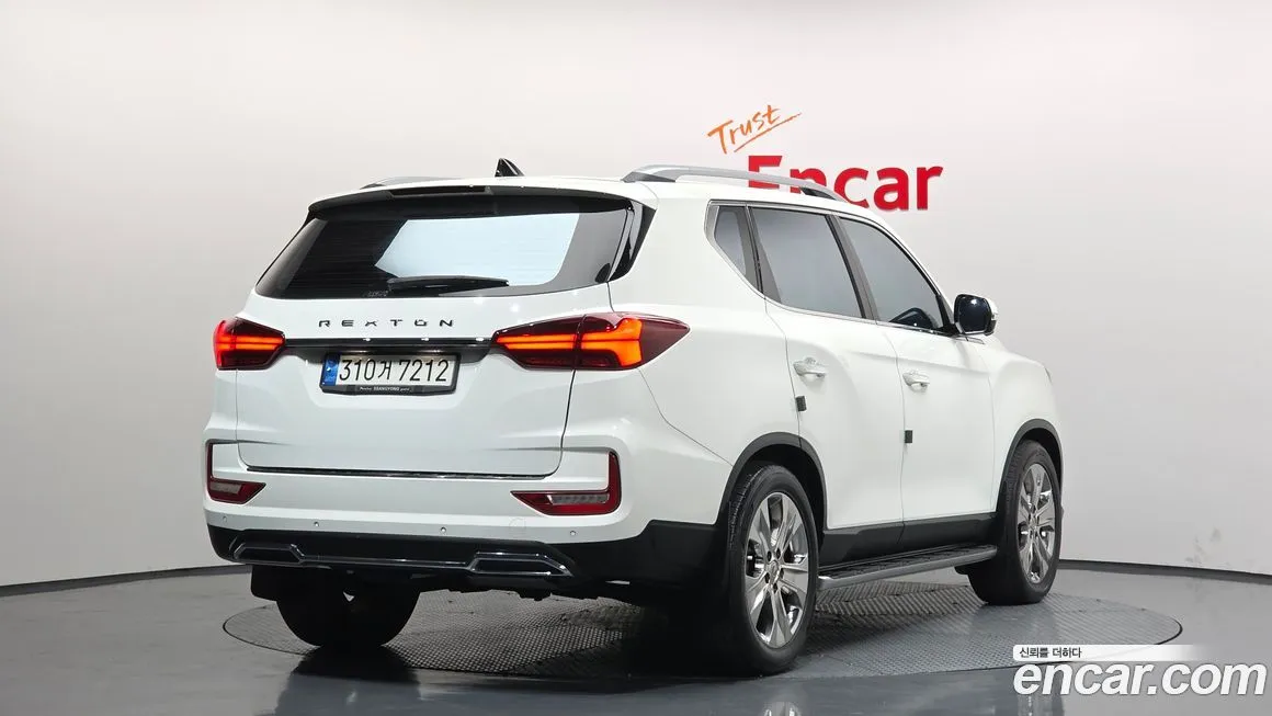 KG Mobility (Ssangyong) Rexton — фото 3