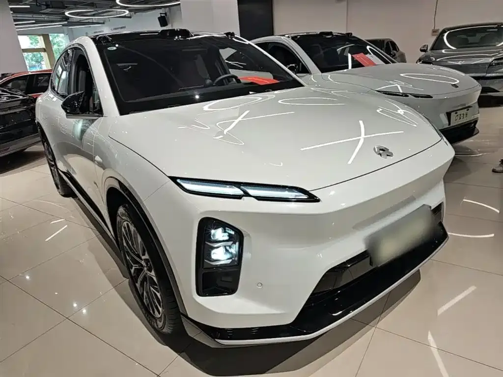 NIO EC6 — фото 7