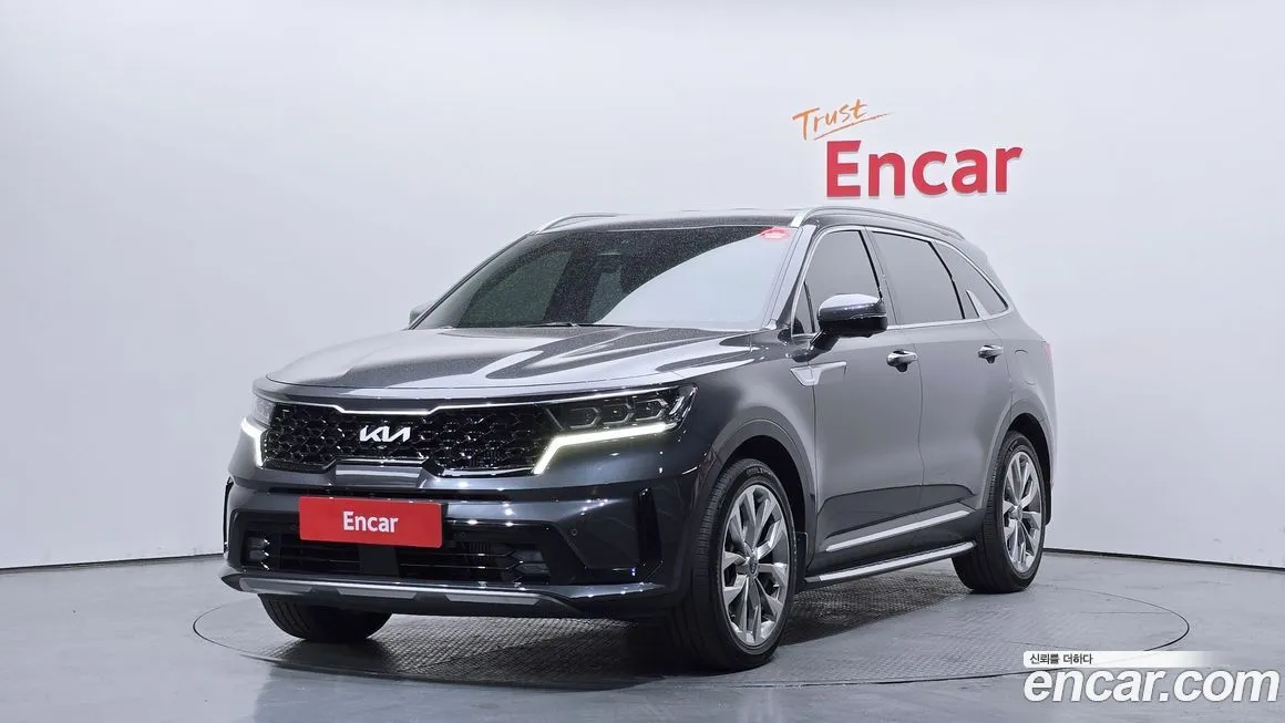 Kia Sorento — фото 1