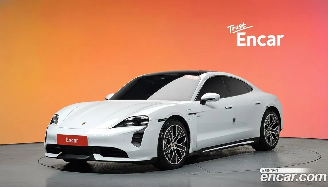Porsche Taycan