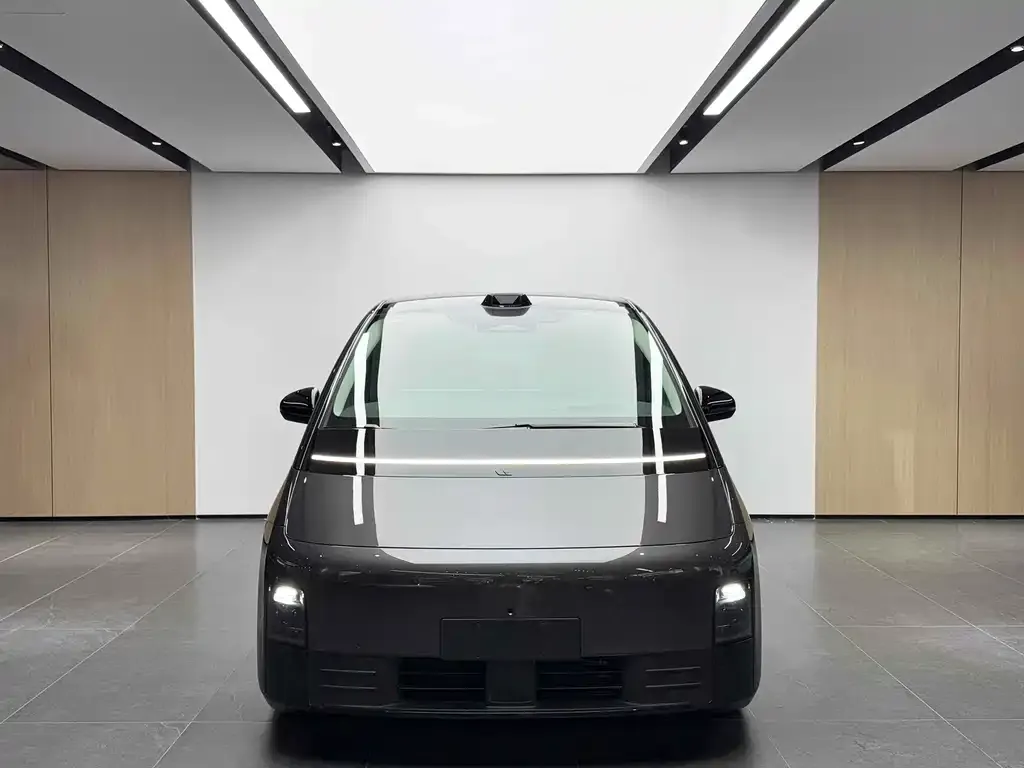 Li Auto MEGA — фото 2