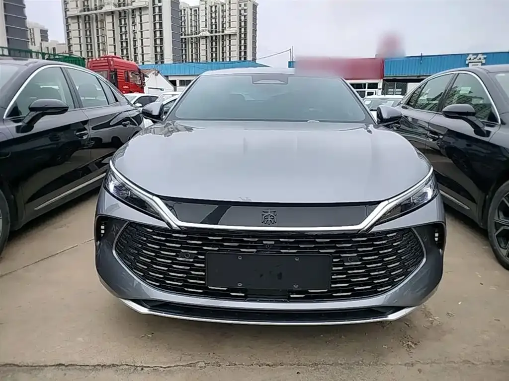 BYD Qin L — фото 10