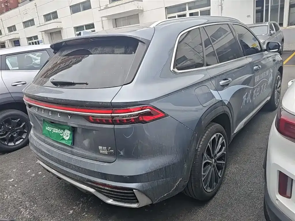 Geely Xingyue L — фото 10