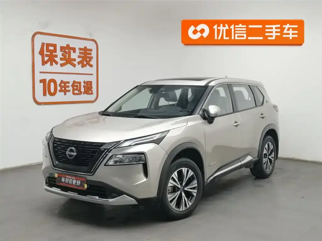 Nissan X-Trail — фото 1