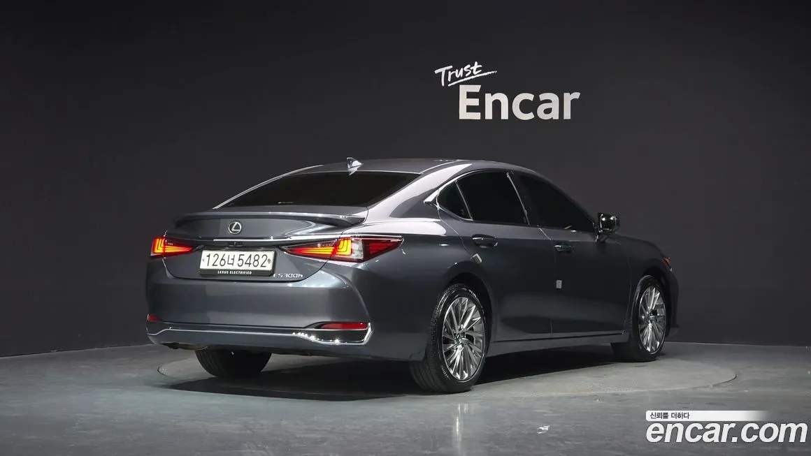 Lexus ES 2025 из KR, фото 5
