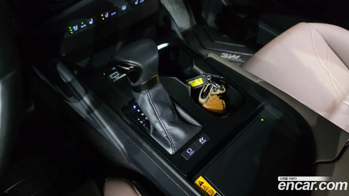 Lexus ES 2025 из KR, фото 2