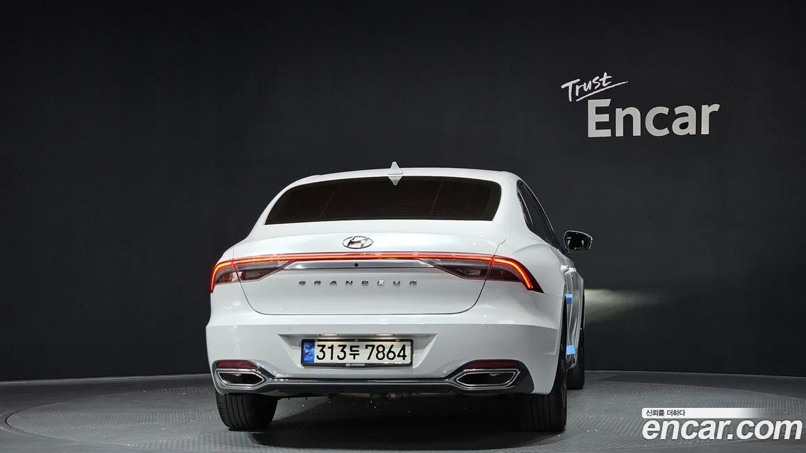 Hyundai Grandeur 2021 из KR, фото 2