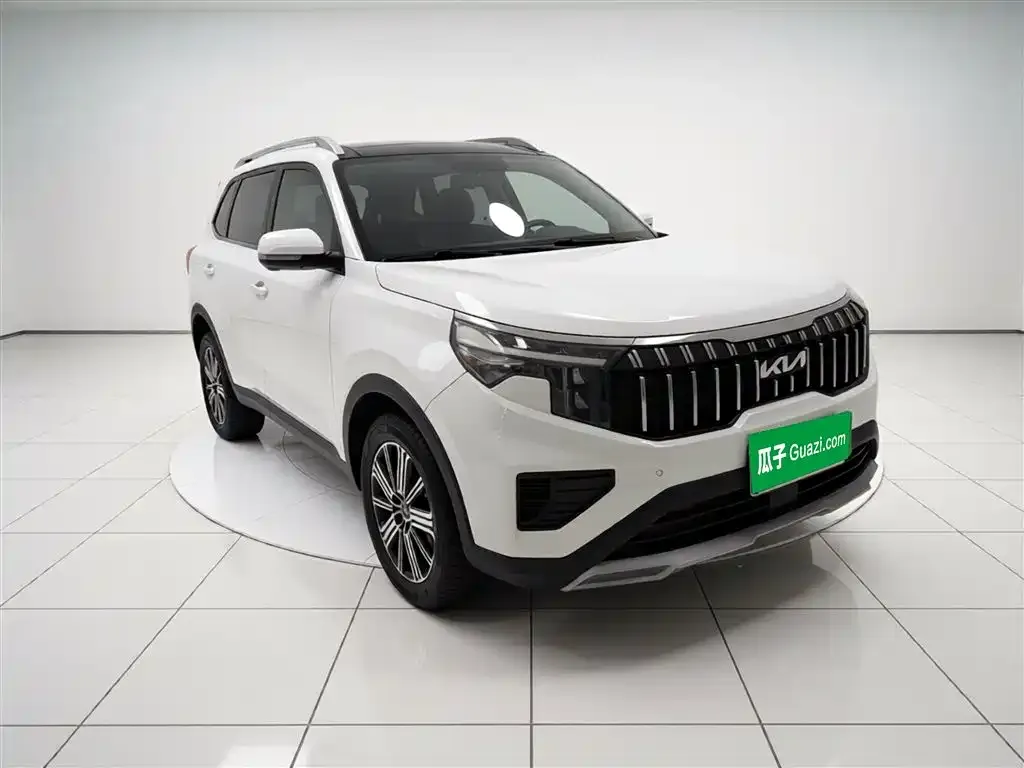 Kia Sportage — фото 7