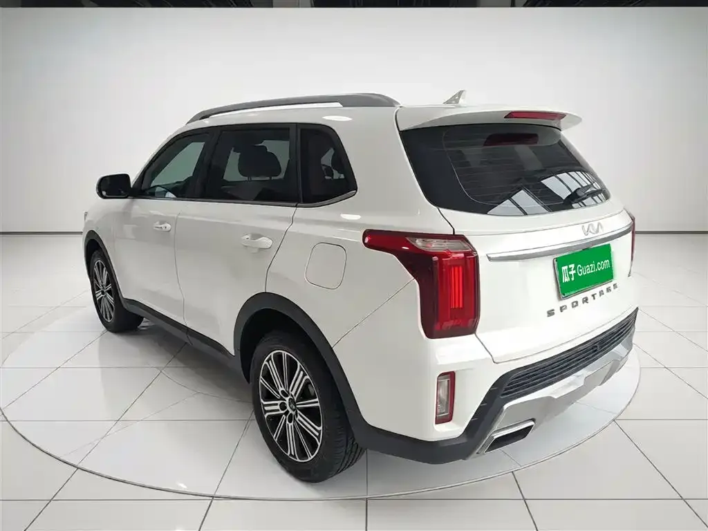 Kia Sportage — фото 2