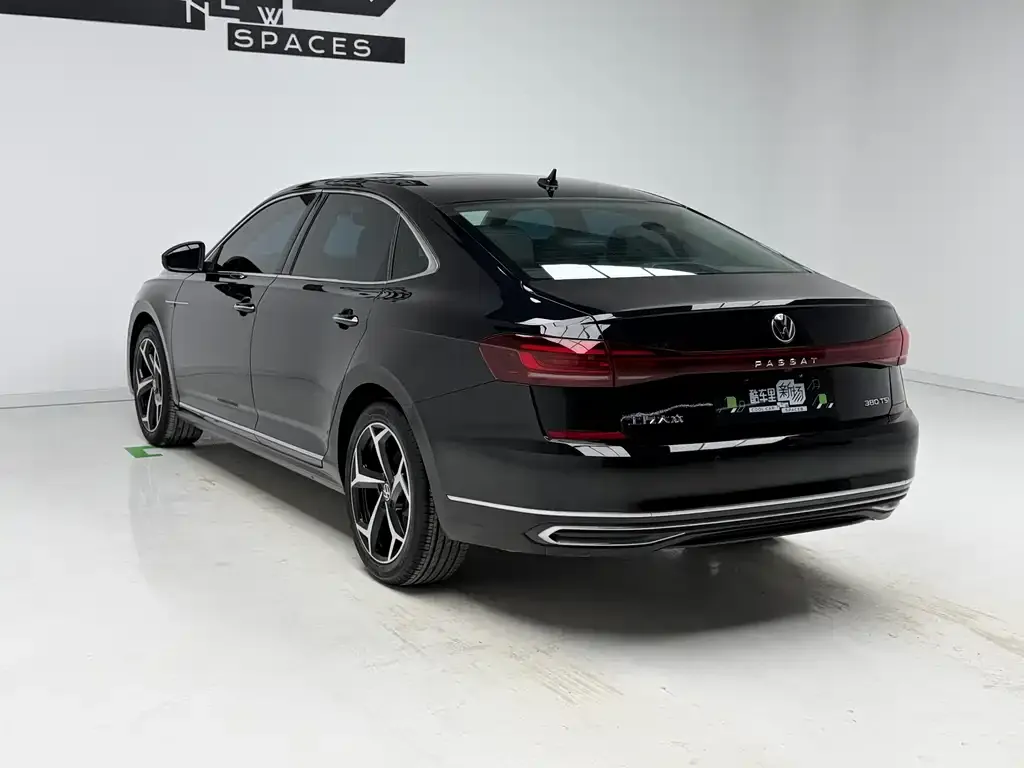 Volkswagen Passat — фото 5