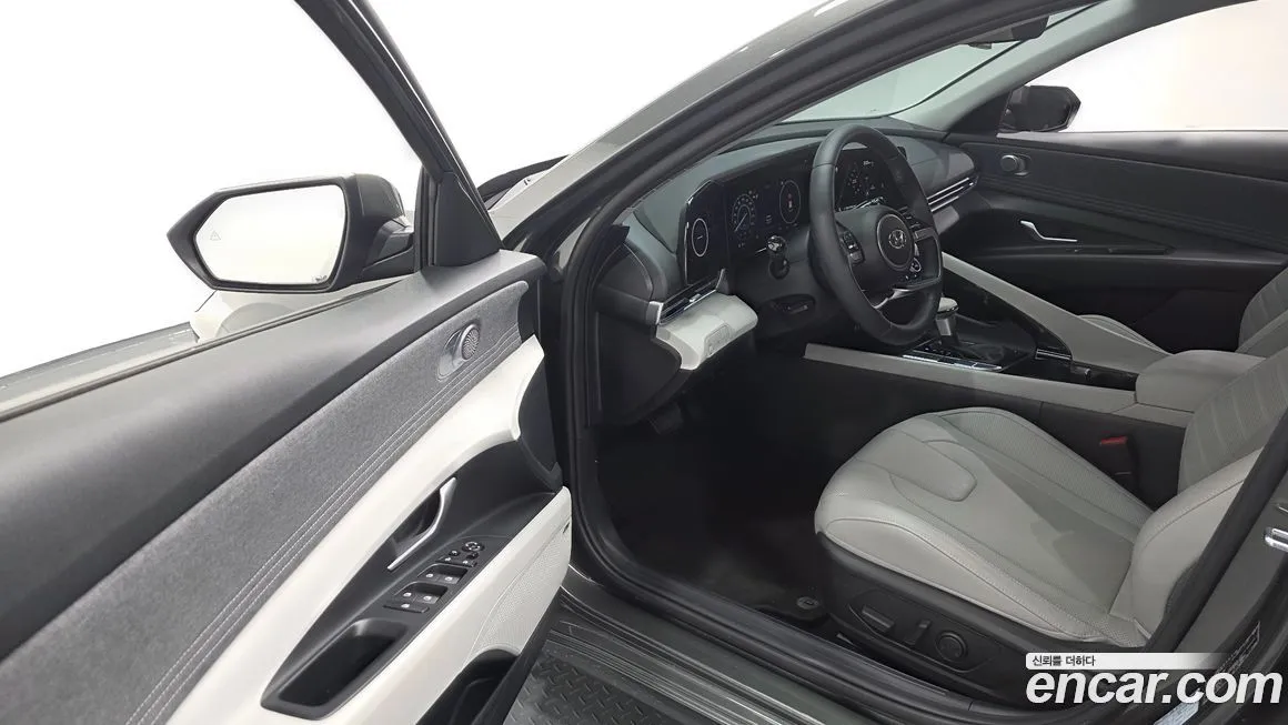 Hyundai AVANTE 2023 из KR, фото 6
