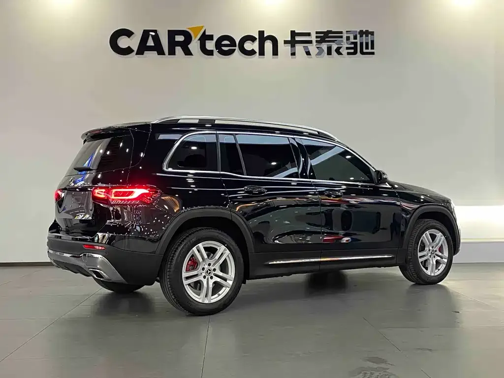 Mercedes-Benz GLB 2023 из CN, фото 8