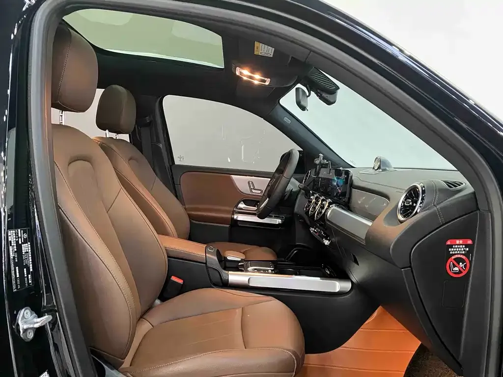 Mercedes-Benz GLB 2023 из CN, фото 9