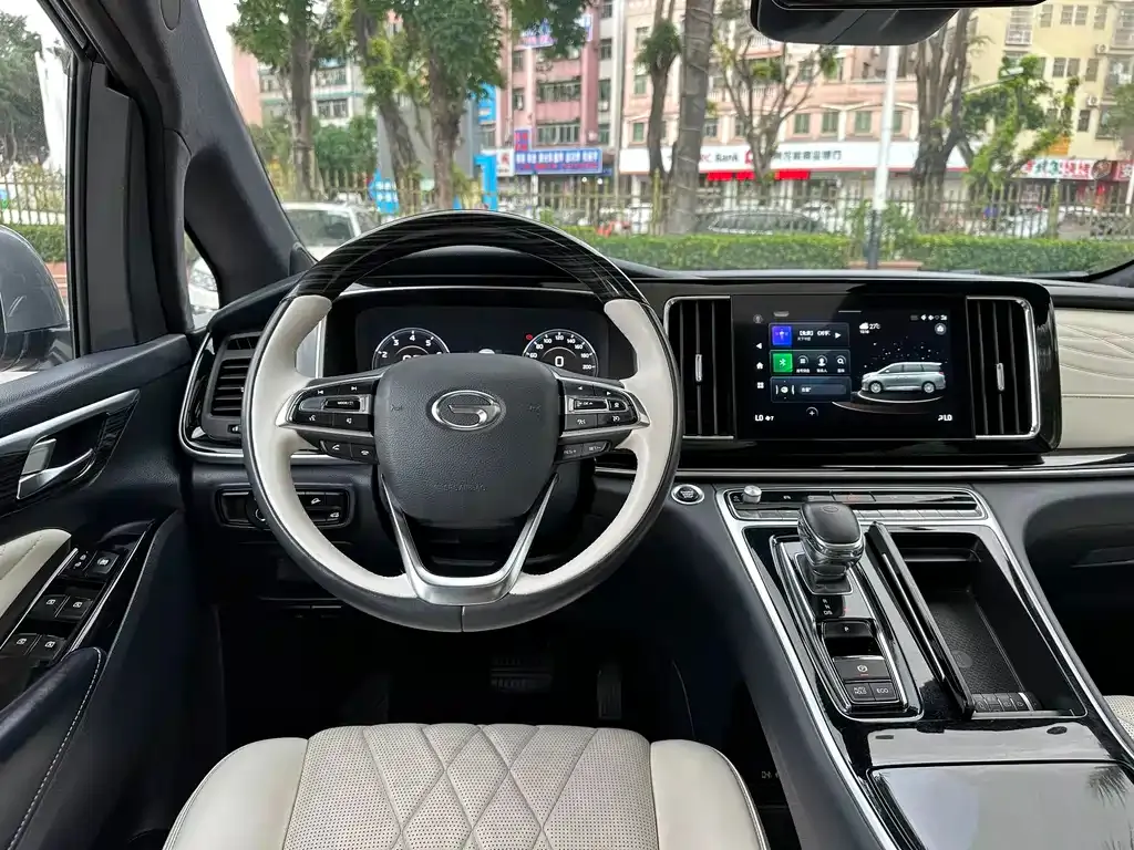 GAC Motor Trumpchi M8 — фото 5