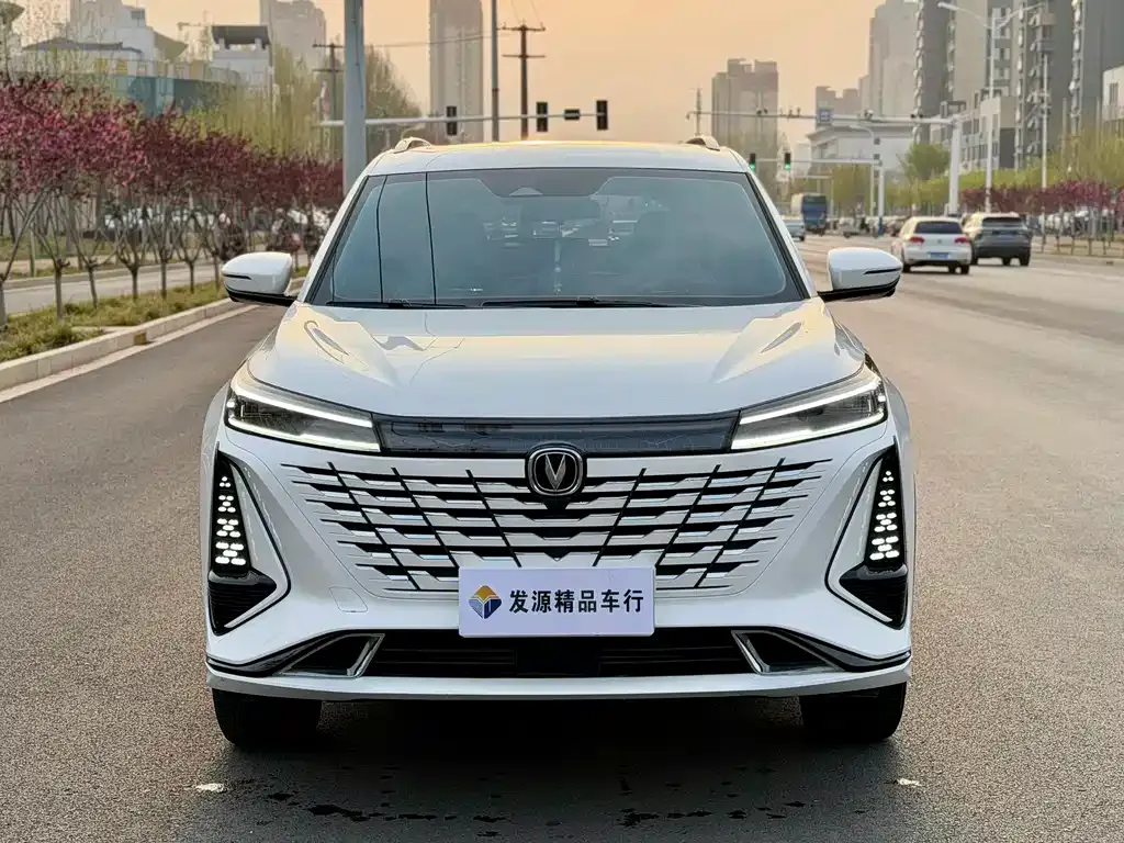 Changan CS75PLUS — фото 4