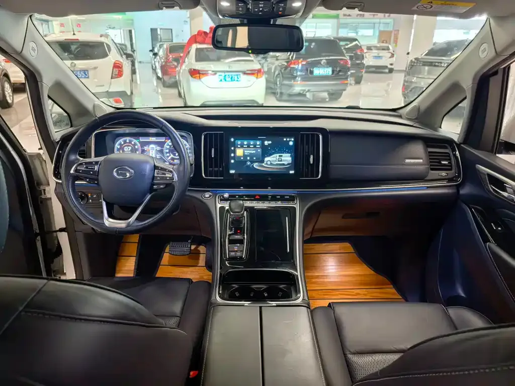GAC Motor Trumpchi M8 — фото 6