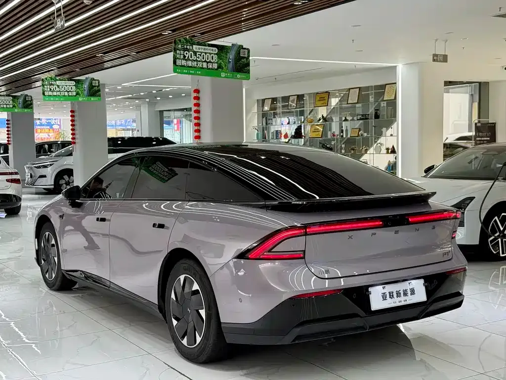 XPeng P7+ — фото 10