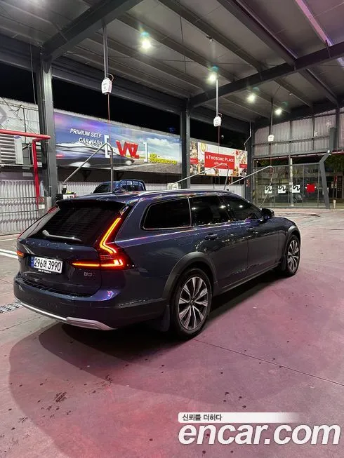 Volvo V90 2021 из KR, фото 7