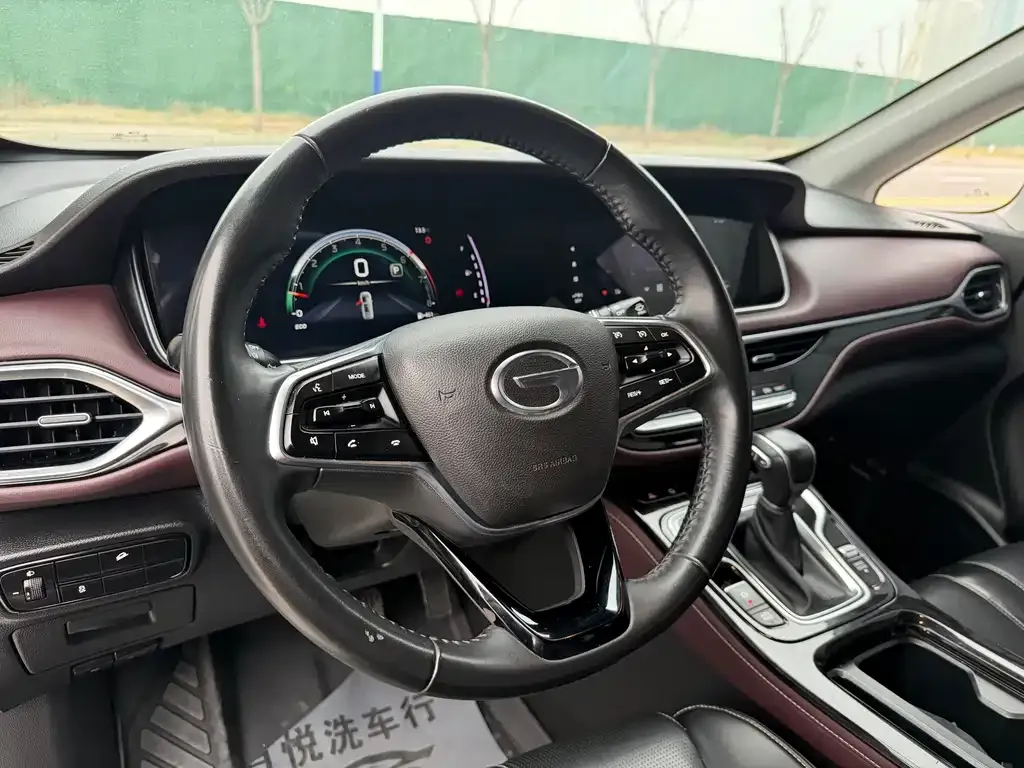 GAC Motor Trumpchi M6 — фото 9