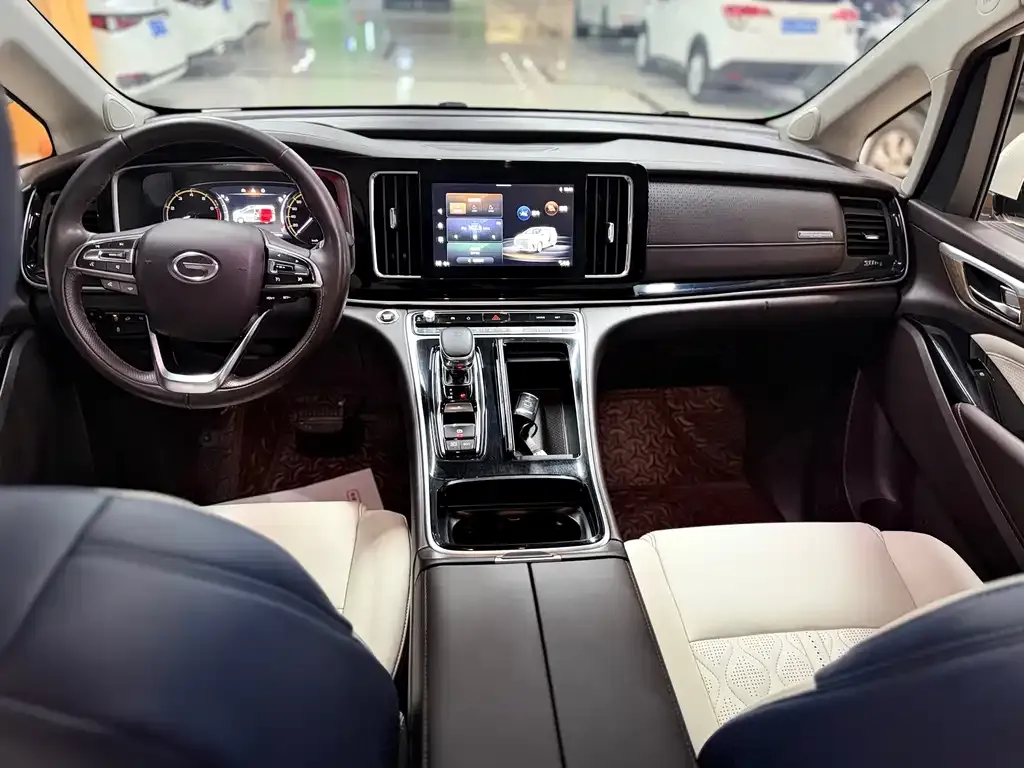 GAC Motor Trumpchi M8 — фото 6