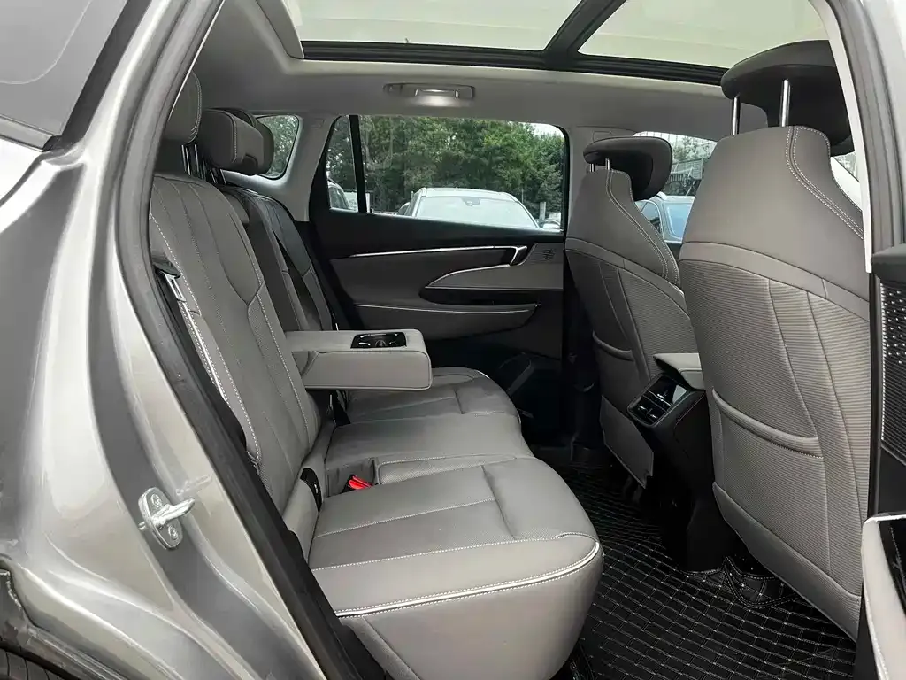 Buick E5 2024 из CN, фото 8