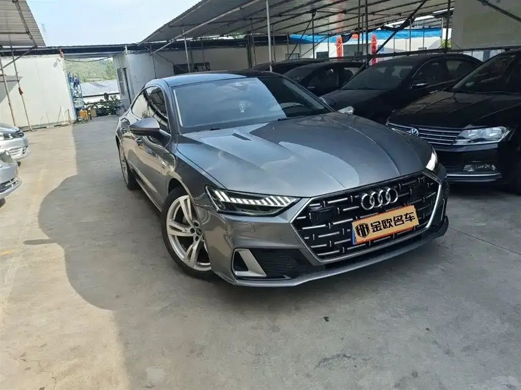 Audi A7L — фото 7