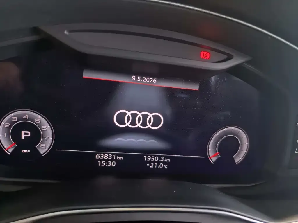 Audi A6L — фото 10