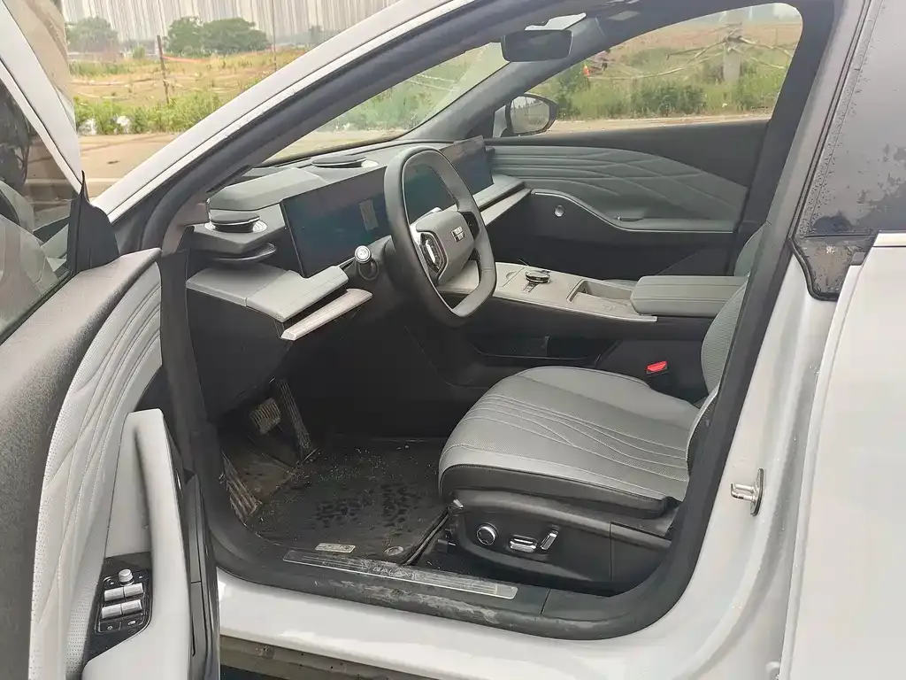 Geely Galaxy E8 2024 из CN, фото 6