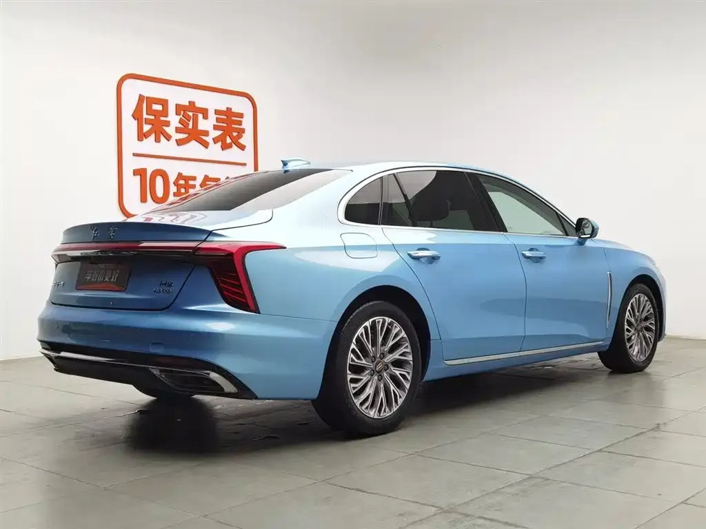 Hongqi H5 — фото 10