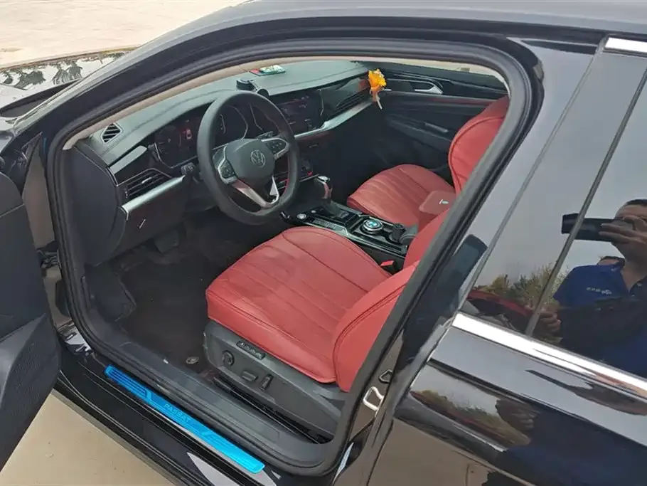 Volkswagen Passat — фото 9