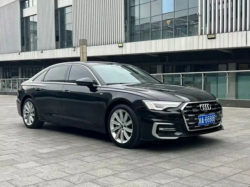 Audi A6L — фото 5
