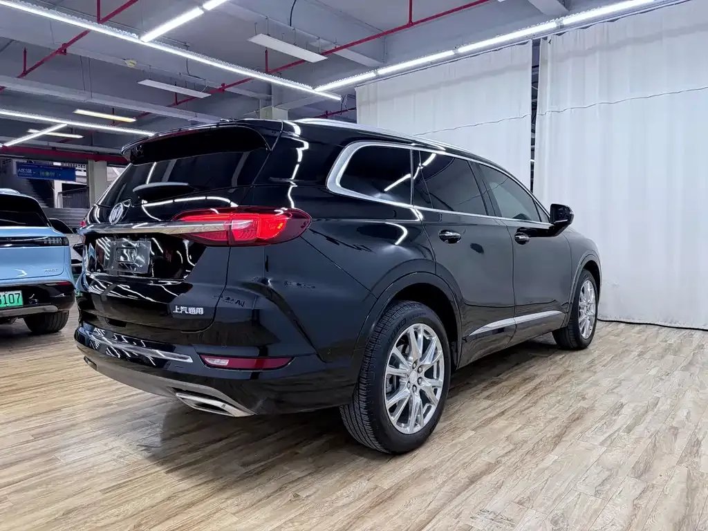 Buick Enclave — фото 7